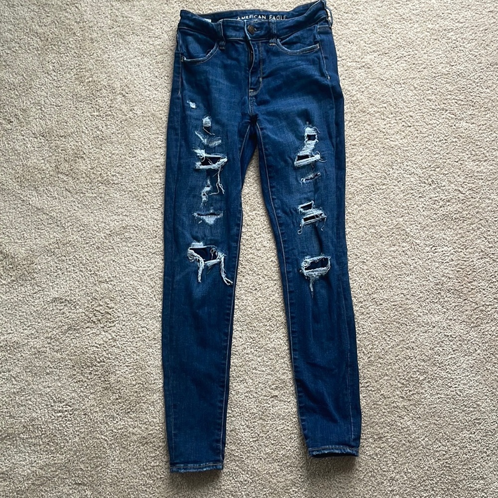 American Eagle Next Level Stretch medium rise patched skinny jeans, Size 4